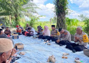 Bersama Kelompok Tani, Polres Tanjungbalai Dukung Program 100 Hari Prabowo – Gibran