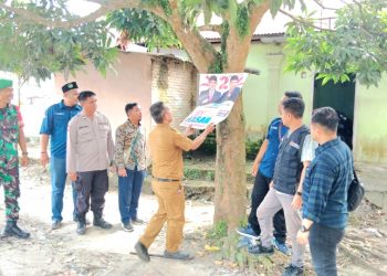 Masa Tenang Pilkada, Pemerintah Kecamatan Meranti Tertibkan Alat Peraga Kampanye