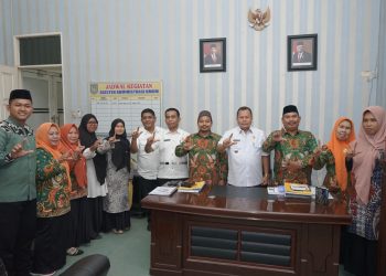 Asisten Administrasi Umum Terima Audiensi FKDT Kabupaten Asahan
