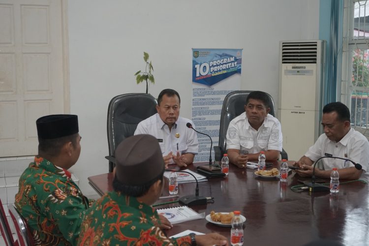 Asisten Administrasi Umum Terima Audiensi FKDT Kabupaten Asahan