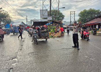 Satlantas Polres Tanjungbalai Atur Lalulintas Agar Tak Macet