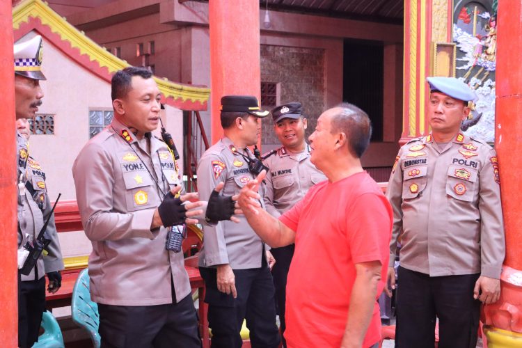 Polres Tanjungbalai Bersama Sat Brimob Amankan Malam Perayaan Imlek
