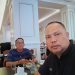 Awaludin (kanan) dan Anderson Siringoringo