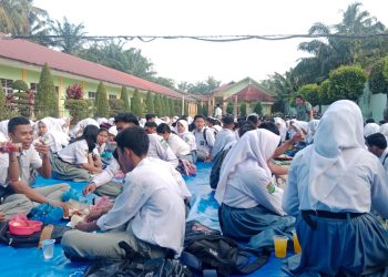 Camat dan Kaposiyan Meranti Sosialisasi Larangan Penggunaan Knalpot Brong
