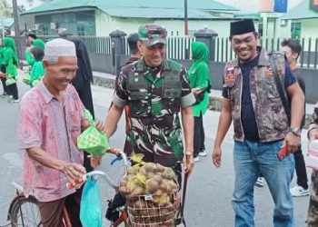 Kodim 0208 Asahan dan Ormas serta Mahasiswa Berbagi Takjil