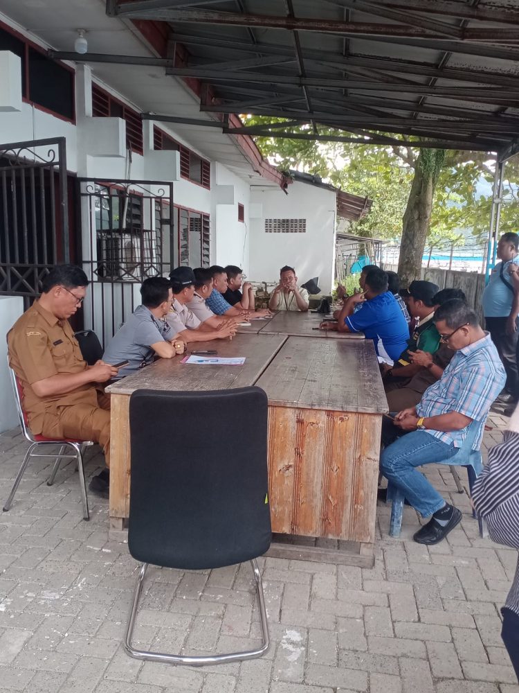 Rombongan DPRD Kota Sibolga saat melakukan Kunjungan Kerja ke PT Pelindo (Persero) Cabang Sibolga, Selasa (04/03/2025).