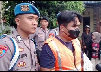 Warga Teriaki Kanit Reskrim Polsek Simpang Empat Pembunuh