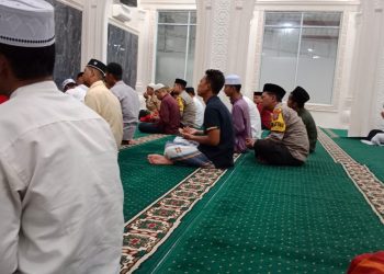 Personel Polsek Teluk Nibung Berikan Kultum Kamtibmas
