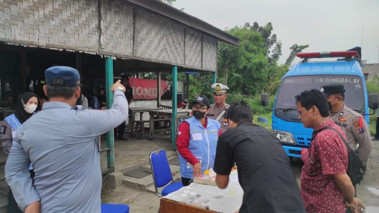 Polres Tanjungbalai Tes Urine Para Supir Angkutan Umum