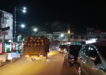 Tolong Tertibkan Truk Sawit Tanpa Jaring Pengaman di Jalan Cokro Kisaran