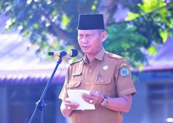 Asisten I Drs. Sarimpunan Ritonga