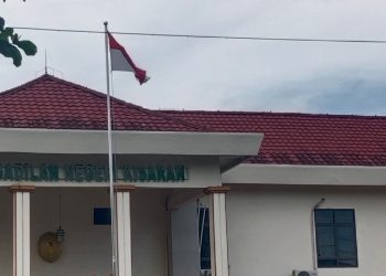 Bendera Merah Putih yang dikibarkan di Kantor PN Kisaran.