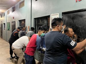 Petugas LP Labuhan Ruku Gekar Razia Rutin di Kamar 16 Blok Akasia 