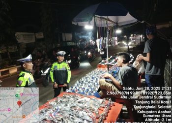 Polisi Imbau Pedagang Tertibkan Lapak Jualan di Area Kuliner Malam