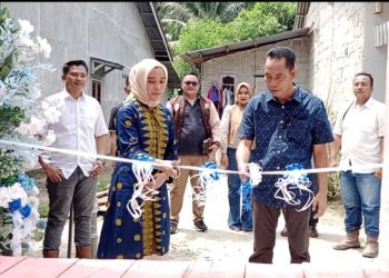 General Manager Sumut 1 PT BSP Resmikan CSR Sumur Bor di Desa Banjar