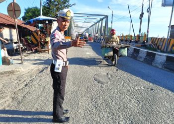 Jaga Keselamatan Pengguna Jalan, Satlantas Polres Tanjungbalai Gatur Lalin di Pagi Hari