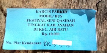 Pengunjung Keluhkan Bea Parkir Festival Seni Kasidah di Air Batu, Jukir: Disetor ke Perangkat Desa