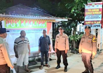 Pastikan Warga Aman, Polsek Tanjungbalai Selatan Kunjungi Pos Kamling