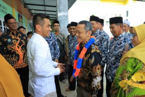 Wakil Menteri Pendidikan Dasar dan Menengah Berkunjung ke Aek Kanopan