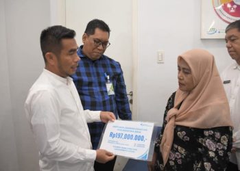 Ahli Waris Bilal Mayit Menerima Santunan