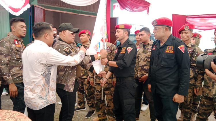 Ketua DPC Grib Jaya Asahan  Lantik Pengurus Ransus Sidomukti