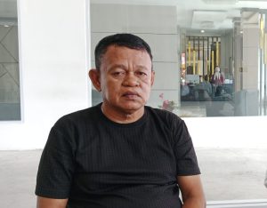 Diancam Dengan Gancu, Atan Kibot Laporkan Muslim ke Polisi