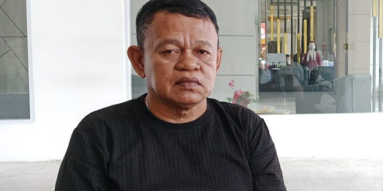 Diancam Dengan Gancu, Atan Kibot Laporkan Muslim ke Polisi