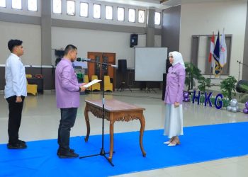 Dr. H. Hendri Yanto Sitorus, melantik Ketua Tim Pembina Posyandu Kabupaten Labuhanbatu Utara Tahun 2025