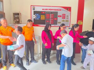 Sat Narkoba Polres Tebing Tinggi Beri Santunan pada Anak Yatim