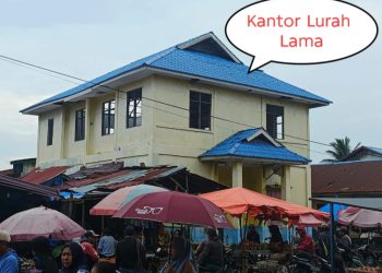 Warga Tanjung Tiram Minta Lurah Kembali Menempati Kantor Lama
