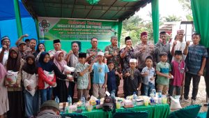 Kelompok Tani Eks Lahan Pabrik Benang Beri Santunan ke Anak Yatim