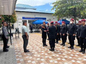 Kalapas Labuhan Ruku Pimpin Apel Serah Terima Regu Pengamanan