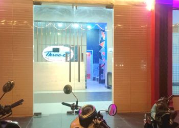 Alamak…Karaoke Three Sediakan Wanita Seksi dan ‘Minuman Keras’