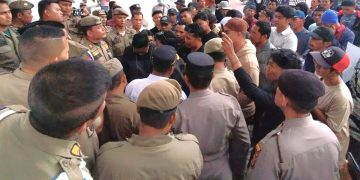 ‎Dituding ‘Kingmaker’ Proyek dan Rugikan PDAM Tirta Silau Piasa, Bupati di Desak Copot Zainal dari Sekda Asahan