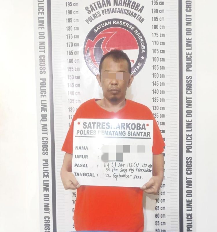 Hari Lalu Lintas Bhayangkara ke 70, Sat Lantas Polres Pematangsianțar Ziarah Taman Makam Pahlawan