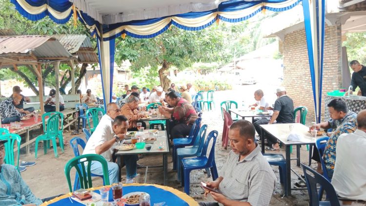 Bupati Asahan Hadiri Arisan Tim Pemenangan Taufik-Rianto di Desa Tanah Rakyat