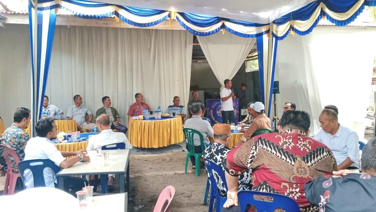 Bupati Asahan Hadiri Arisan Tim Pemenangan Taufik-Rianto di Desa Tanah Rakyat