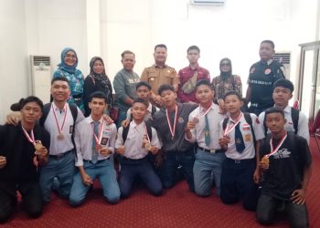 Raih Juara Umum di Kejurda, Wakil Bupati Asahan Minta Atlet Muaythai Terus Giat Berlatih