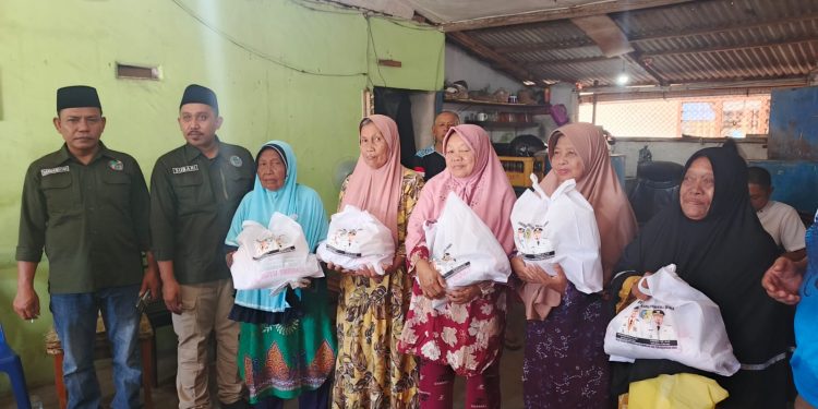 IWO Batubara Dan Wappres Bagikan Sembako