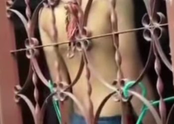 Korban yang tewas gantung diri.