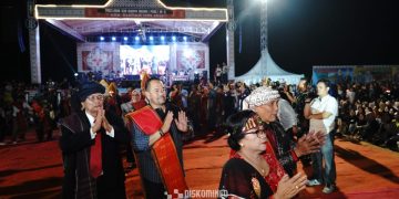 Bupati Batubara Ikuti Tradisi Mengulosi di PSBD VI Asahan