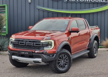 Mobil ford Ranger Raptors