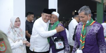 Pemkab Asahan Sambut Kedatangan Jamaah Haji dengan Penuh Haru