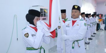 Bupati Asahan Kukuhkan Paskibraka HUT ke-80 RI