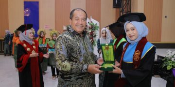 Bupati Asahan Dorong Lahirnya Tenaga Kesehatan Profesional