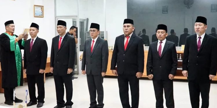 Bupati Labuhanbatu Lantik 6 Pejabat Eselon ll
