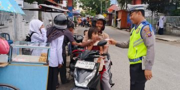Ratusan Pengendara di Tanjungbalai Dapat Teguran