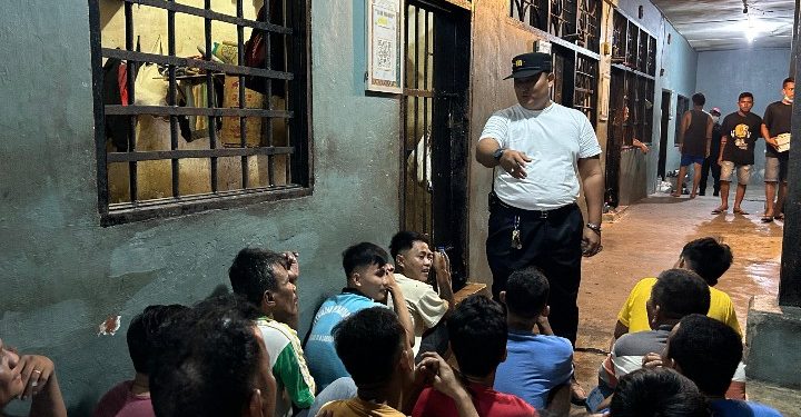 Lapas Labuhan Ruku Gelar Razia Kamar Hunian