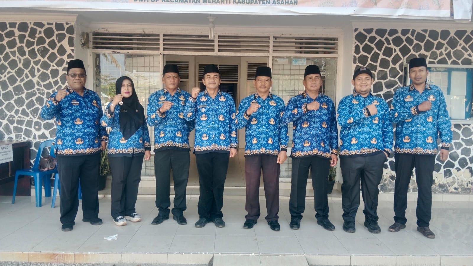 Pemerintah Kecamatan Meranti Gelar Upacara Peringatan HUT ke-54 KORPRI 