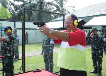 Bupati Asahan Bersama Forkopimda Ikuti Eksibisi Menembak Executive 2025